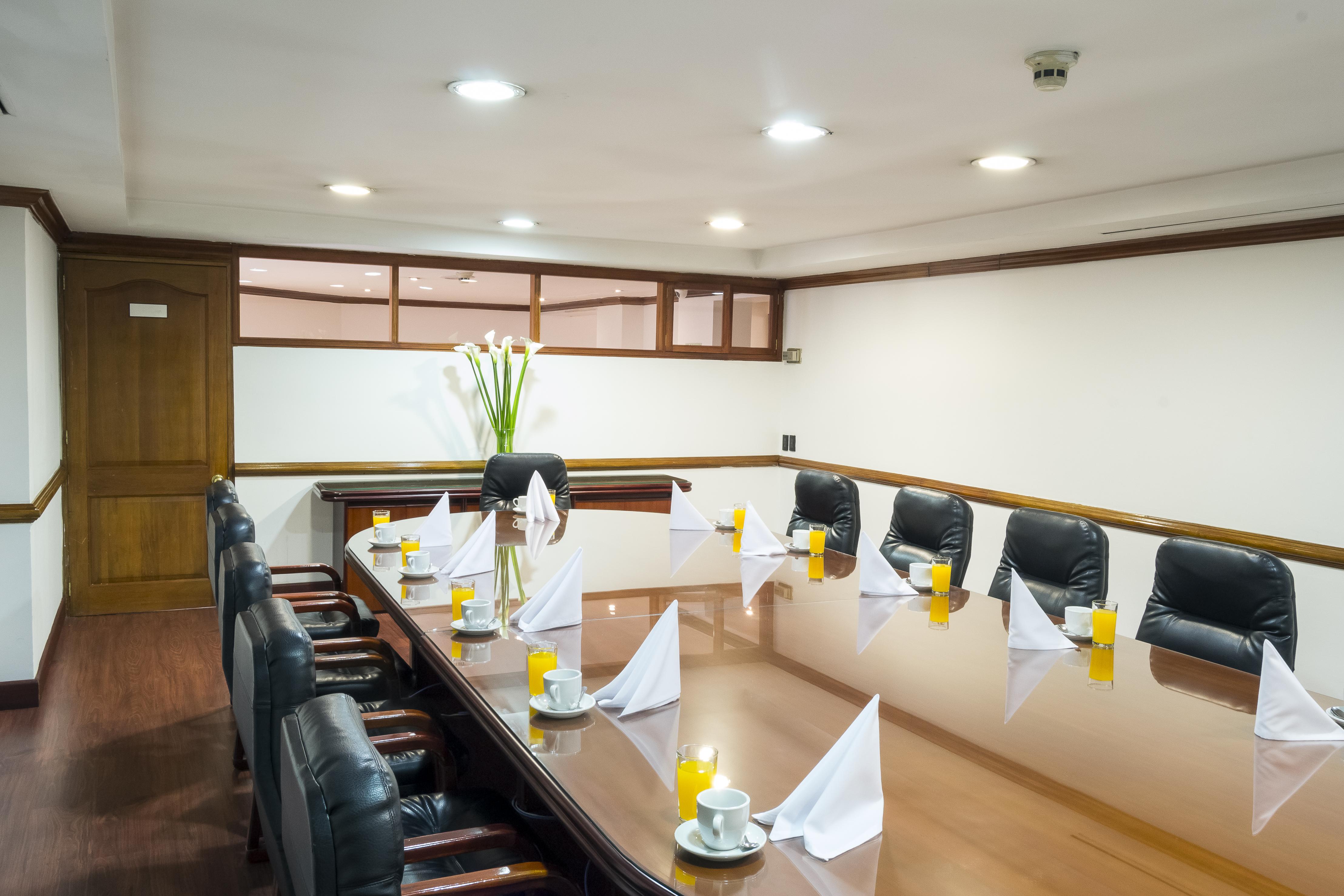 Hotel Bogotá Regency Usaquén Esterno foto