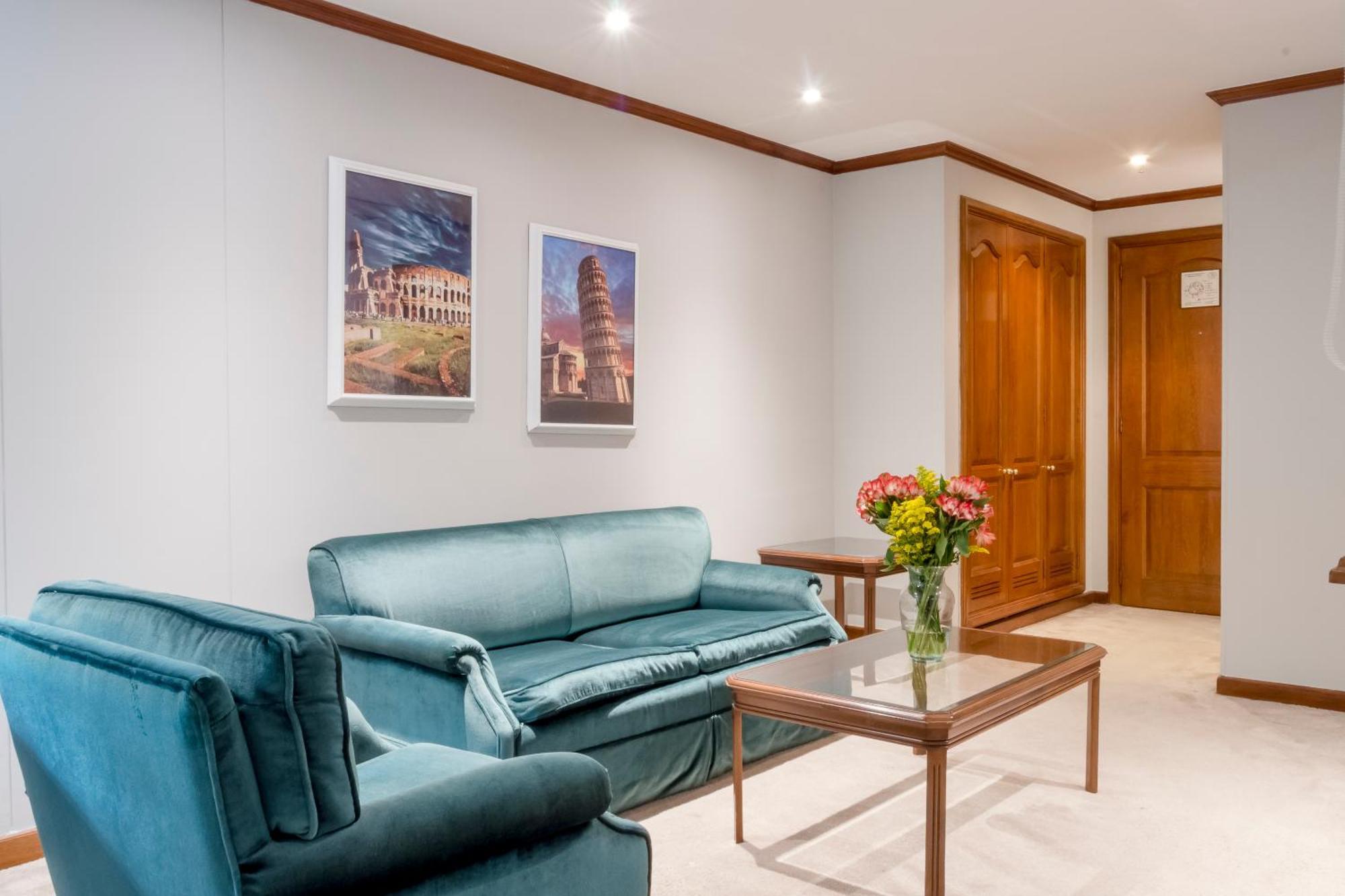 Hotel Bogotá Regency Usaquén Esterno foto